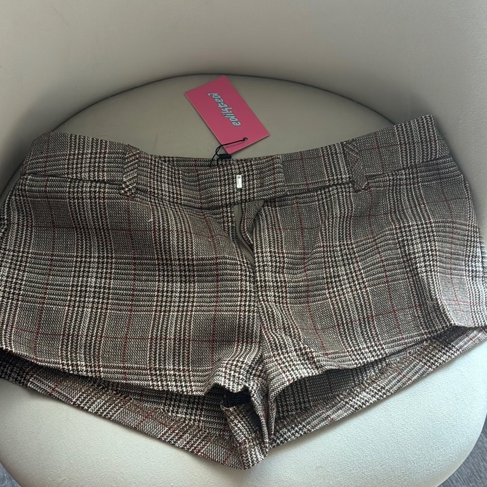 Edikted Chic Plaid Women Shorts